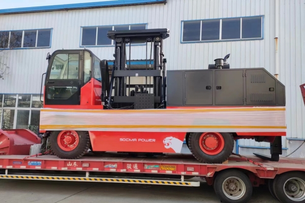 SOCMA HNS40 Diesel Side Loader Forklift For Long Objects Handling